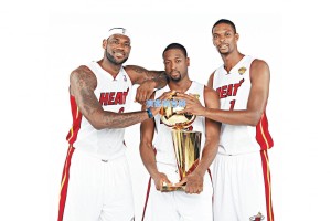 澳客官网首页_快船主场力克湖人战绩回暖 官方海报彰显团队士气