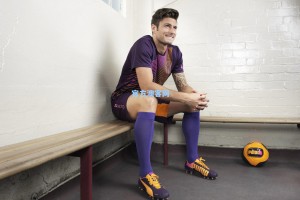 澳客网_约基奇再创历史，夺冠后首战斩获三双，跻身NBA传奇第三人