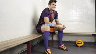 澳客网_约基奇再创历史，夺冠后首战斩获三双，跻身NBA传奇第三人