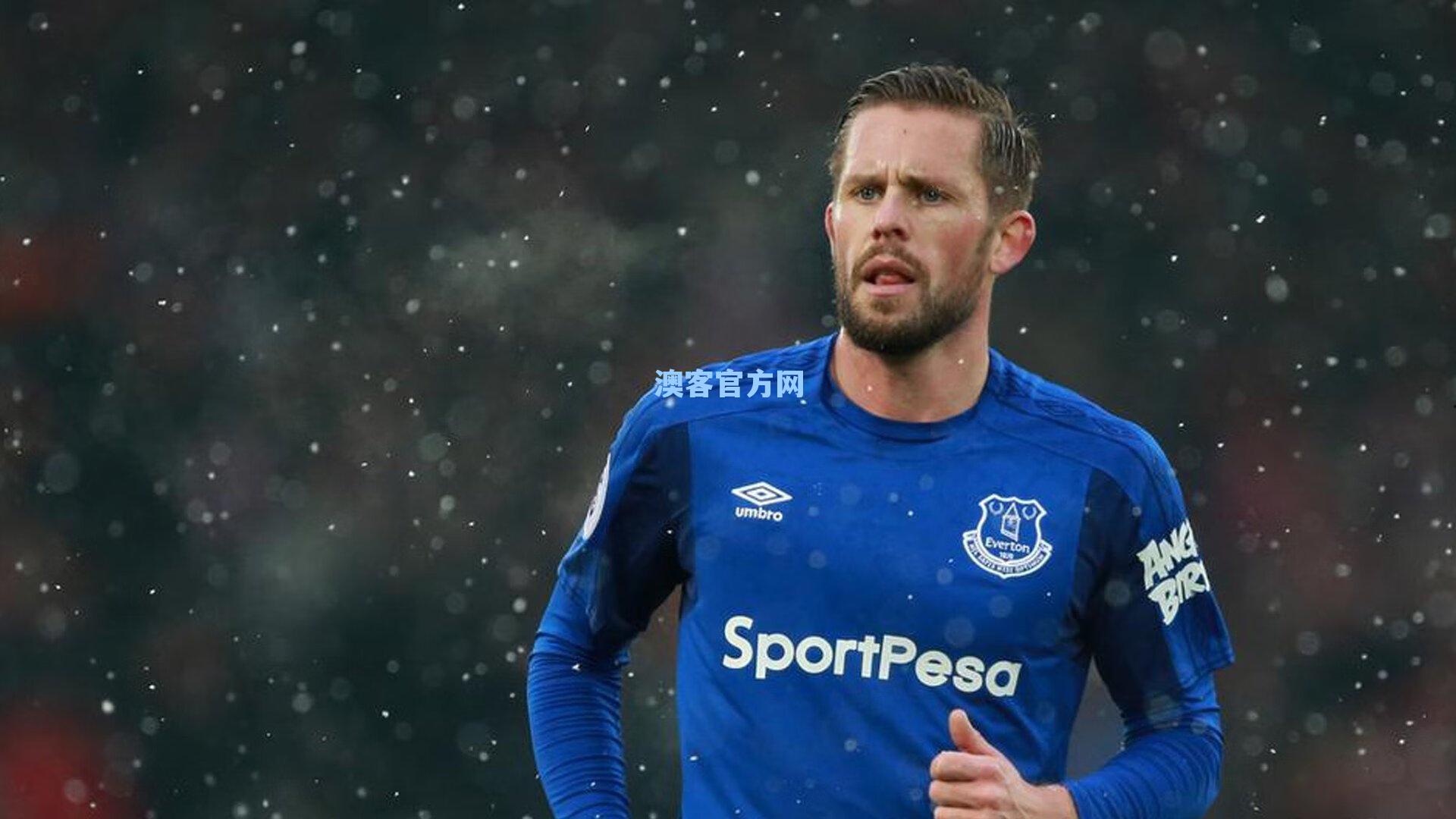 独行侠力克热火豪取三连胜，弗拉格22分闪耀，浓眉17+17统治内线